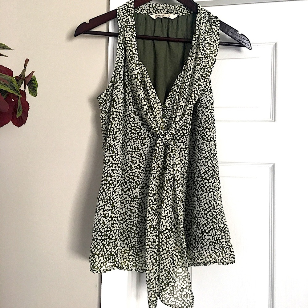 NWOT Old Navy sleeveless blouse